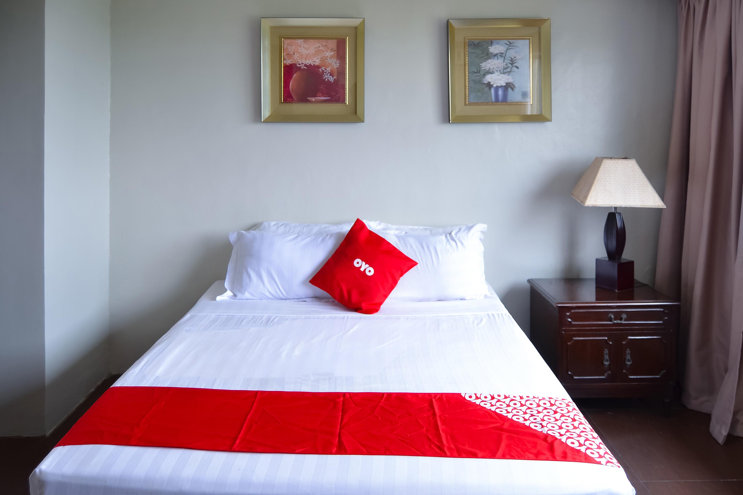 Super Oyo 791 Bell Mansion Hotel Quezon City Exterior photo