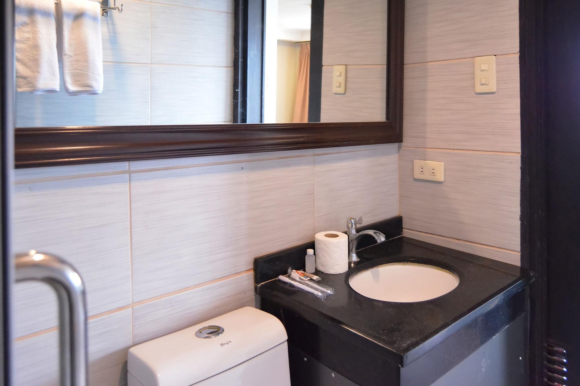 Super Oyo 791 Bell Mansion Hotel Quezon City Exterior photo